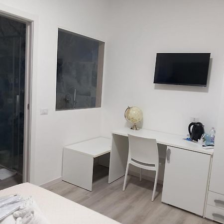 Albergo Labotte Βιέστε Εξωτερικό φωτογραφία