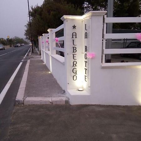 Albergo Labotte Βιέστε Εξωτερικό φωτογραφία