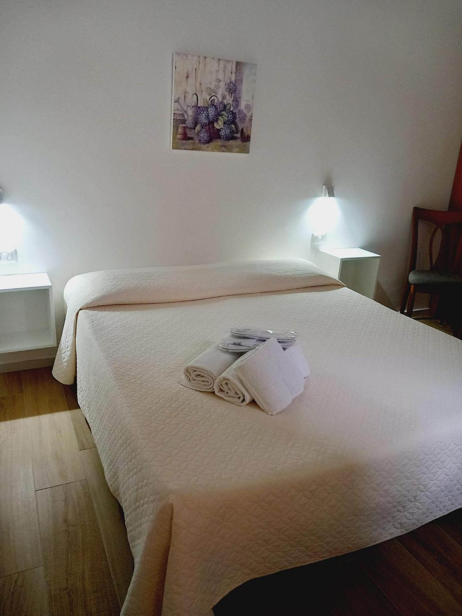Albergo Labotte Βιέστε Εξωτερικό φωτογραφία