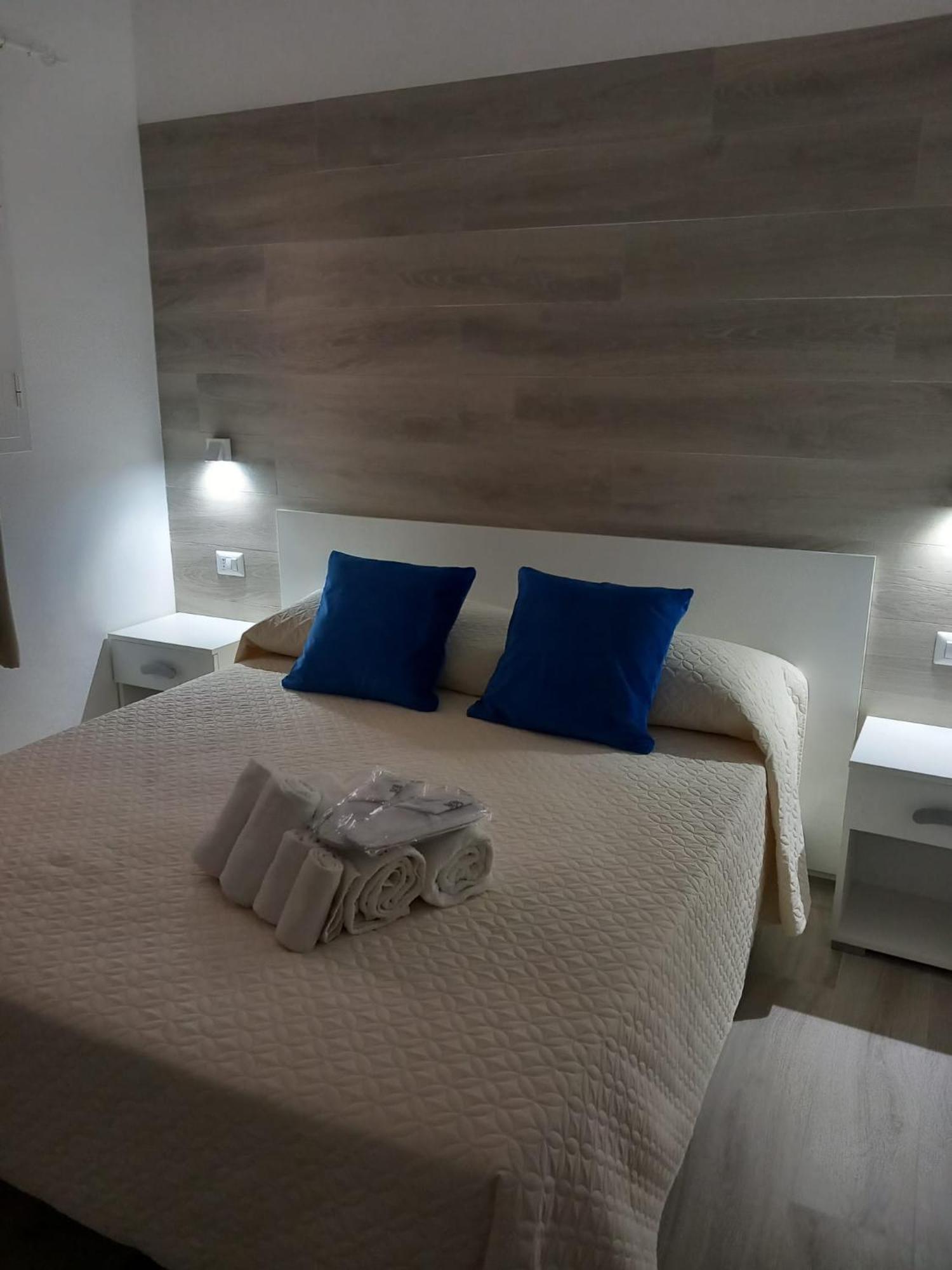 Albergo Labotte Βιέστε Εξωτερικό φωτογραφία