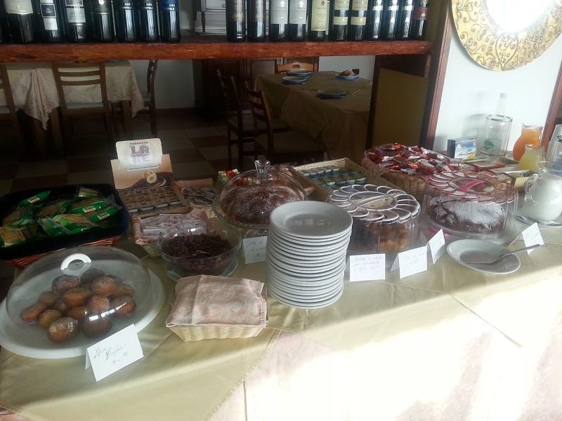 Albergo Labotte Βιέστε Εξωτερικό φωτογραφία