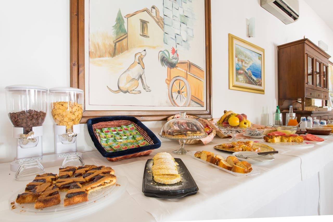 Albergo Labotte Βιέστε Εξωτερικό φωτογραφία